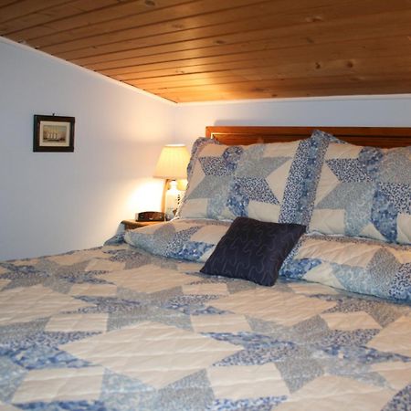 Serendipity Bed And Breakfast Saugatuck Esterno foto