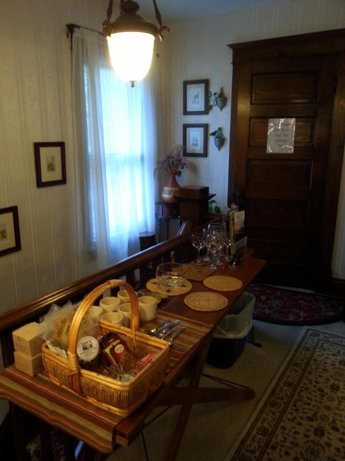 Serendipity Bed And Breakfast Saugatuck Esterno foto