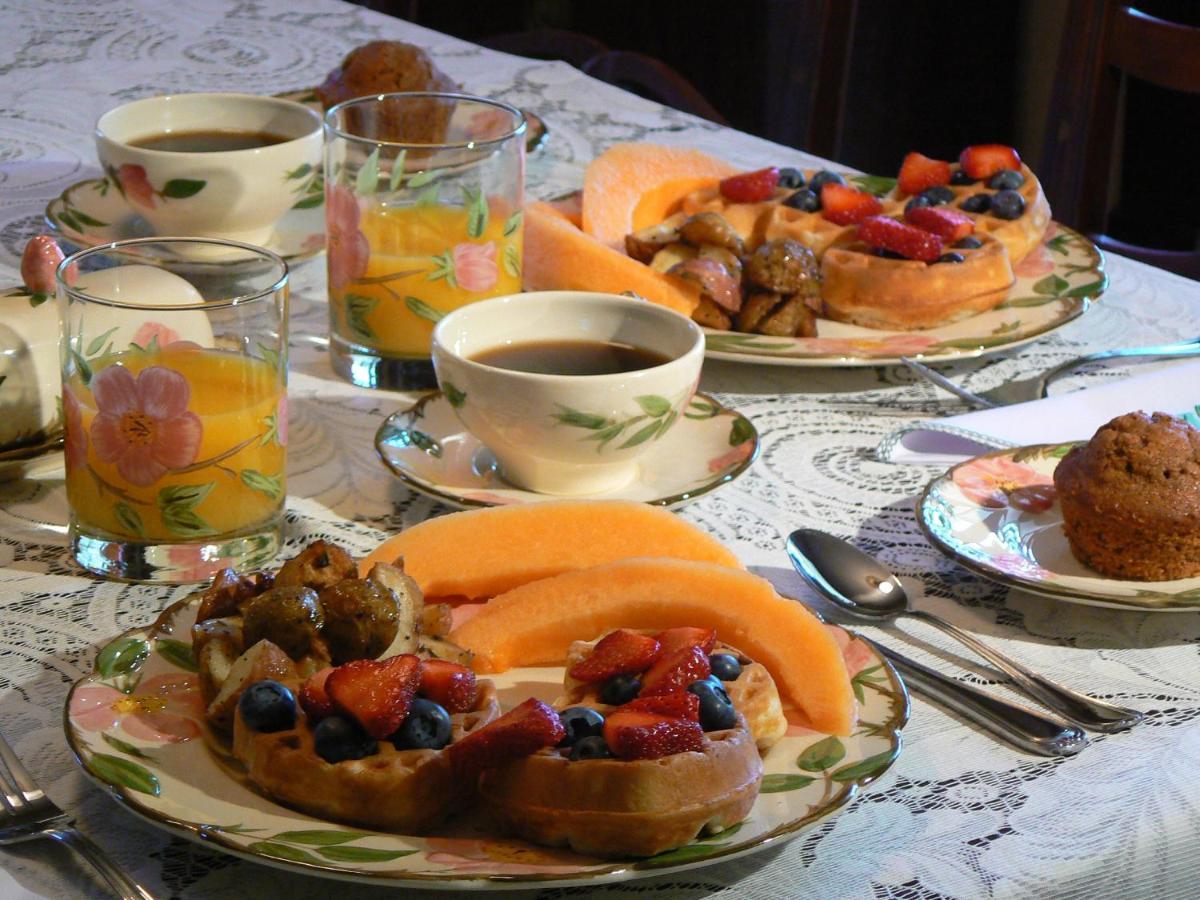 Serendipity Bed And Breakfast Saugatuck Esterno foto